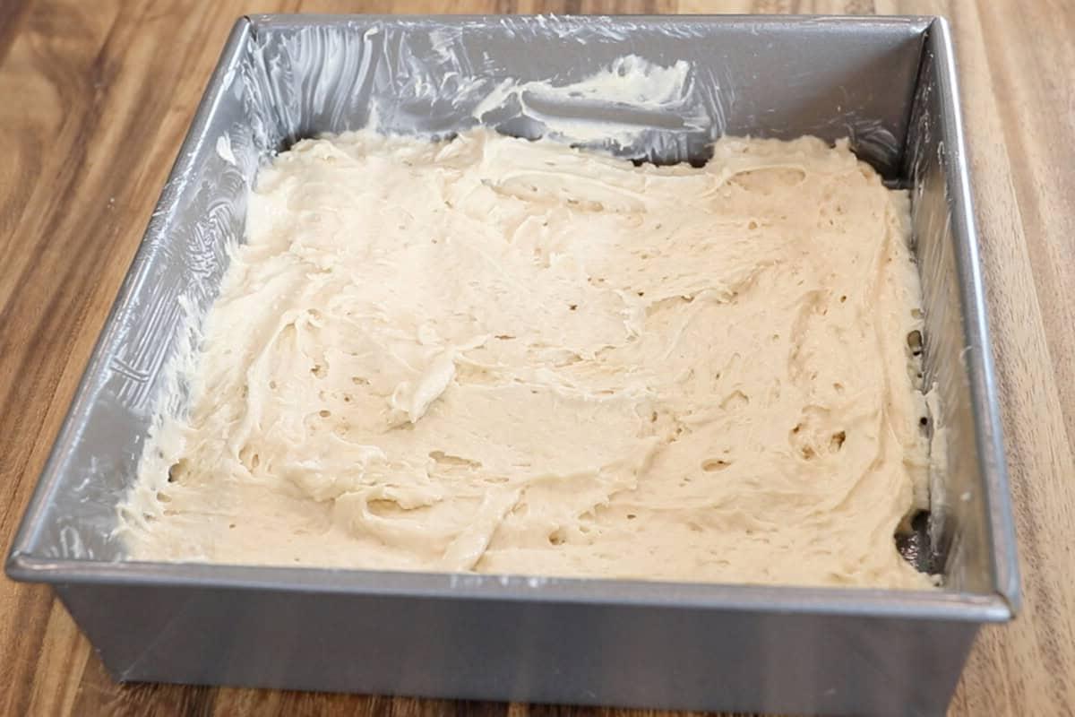Ζύμη κέικ για βίγκαν κέικ καφέ σε ταψί