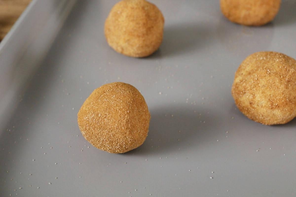 Σνικερντούντλς Κολοκύθας 17 Μπισκότα snickerdoodles κολοκύθας πριν το ψήσιμο