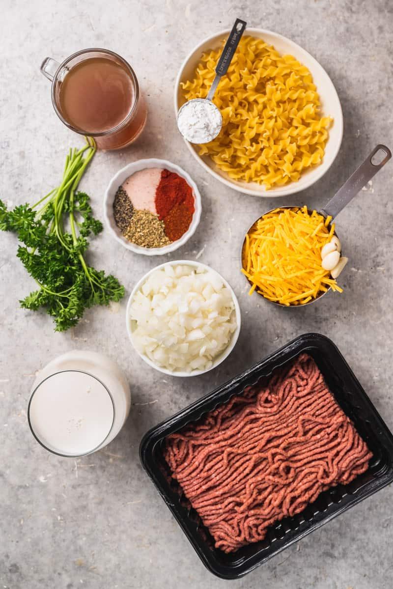Όψη από πάνω: υλικά για μονοκάτσαρο βίγκαν Hamburger Helper