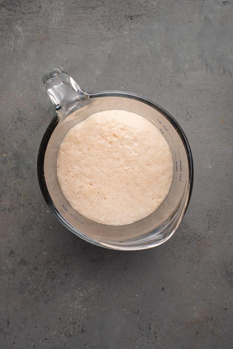 yeast blooming in glas cup
