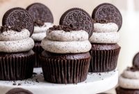 Cookies and Cream Cupcakes