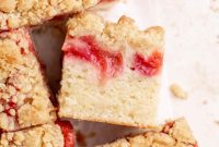 Strawberry Streusel Cake