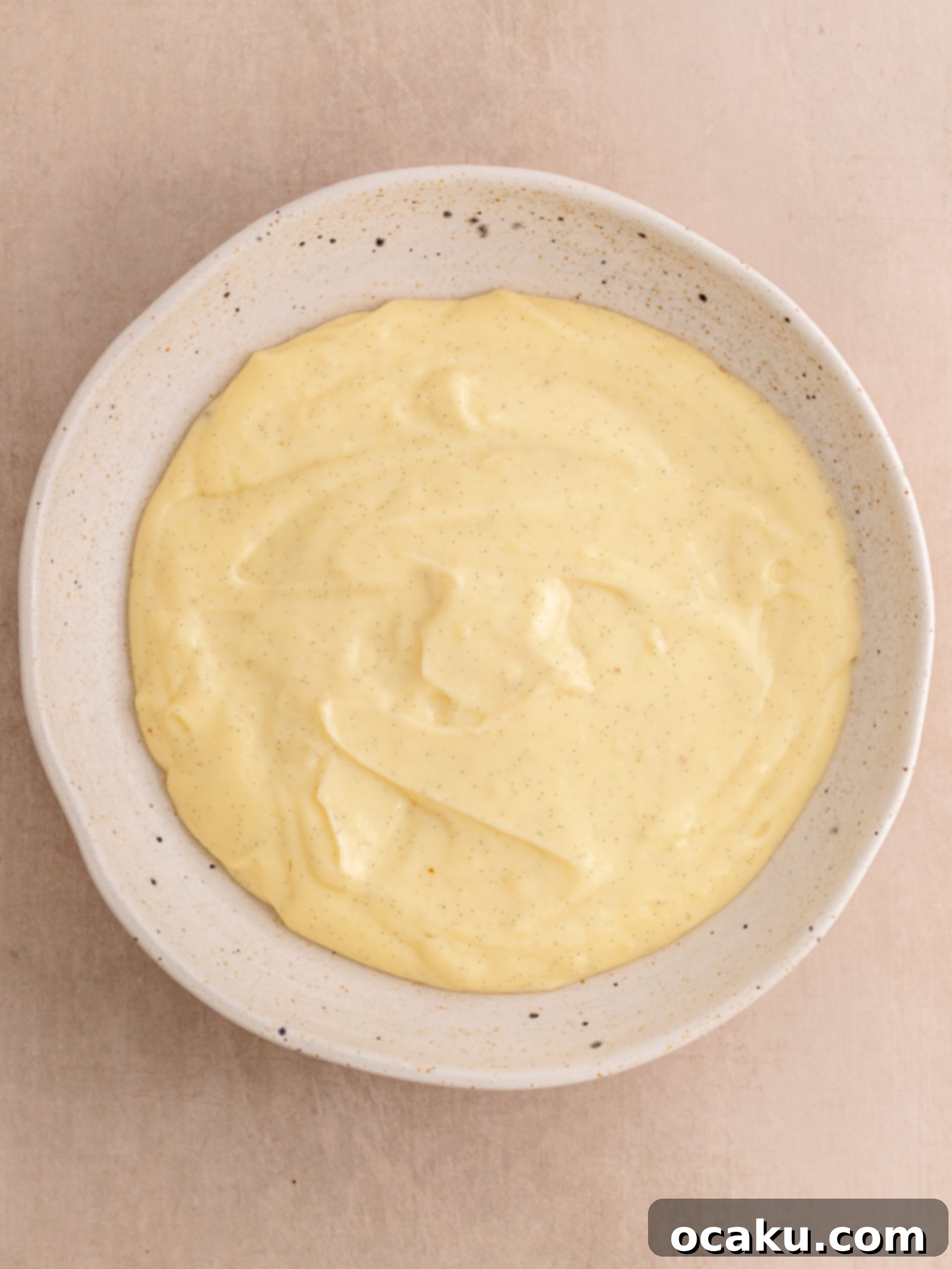 Shrovetide Buns 5 Fastelavnsboller - Filling the dough