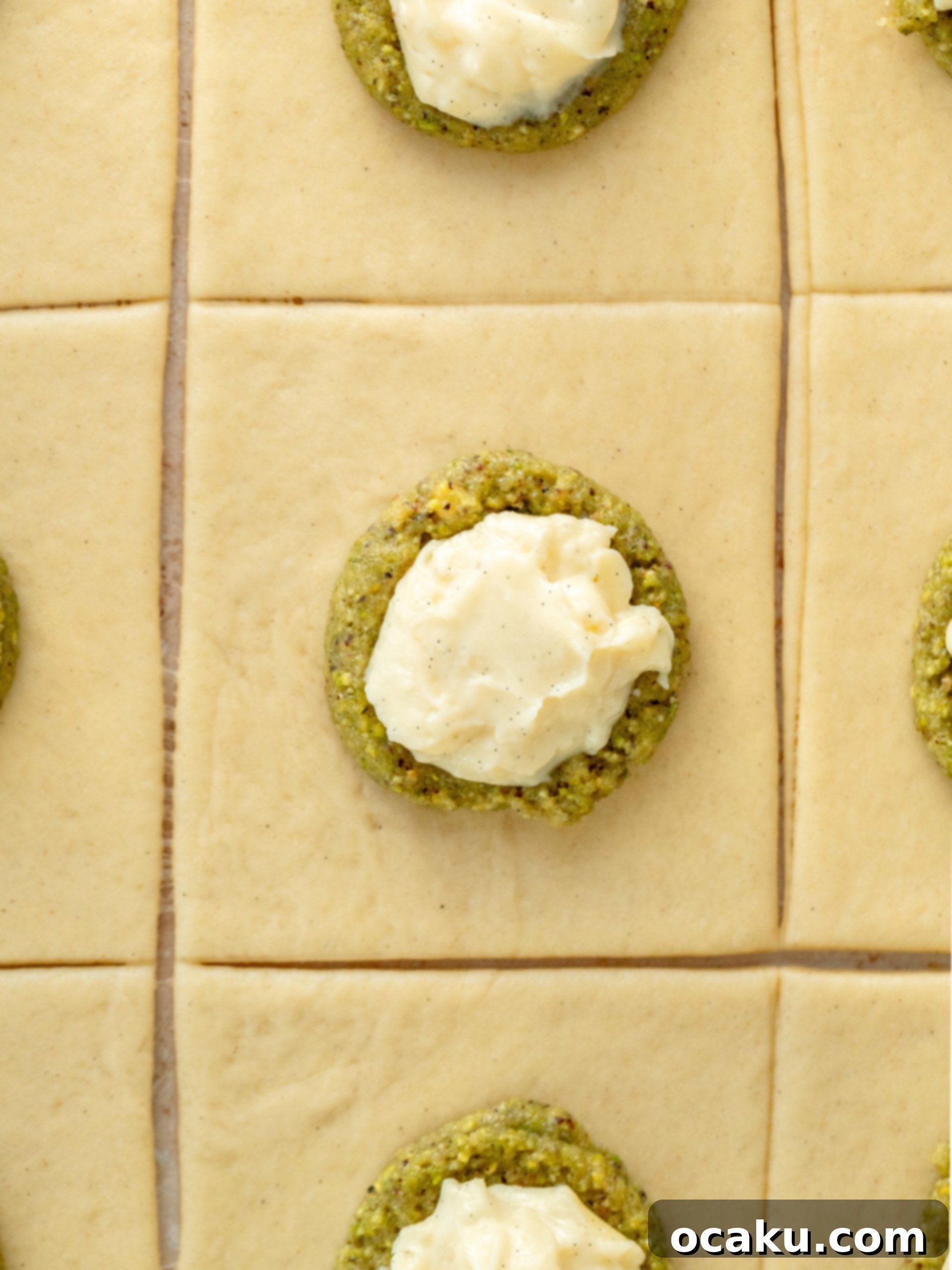 Shrovetide Buns 7 Fastelavnsboller - Glazing