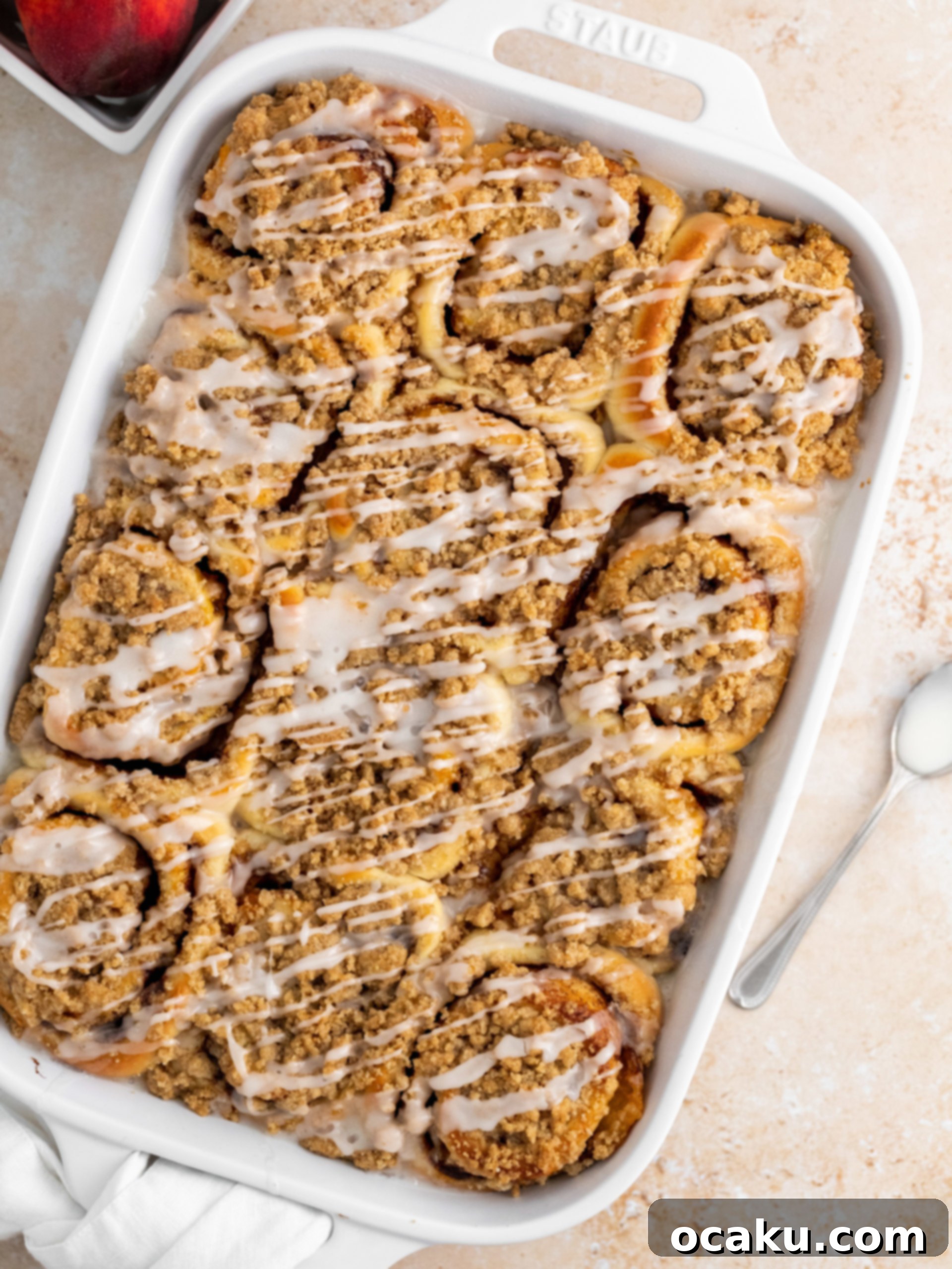 peach cobbler cinnamon rolls